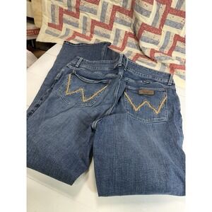 Women's High Rise Flare Wrangler Blue Jeans 38x33